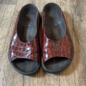 Tatami by Birkenstock.